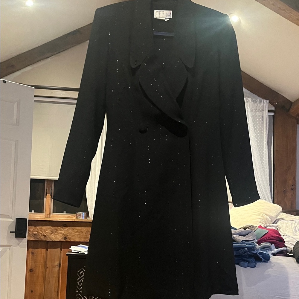 Anna Elegant Black Women's Blazer with Shimmer